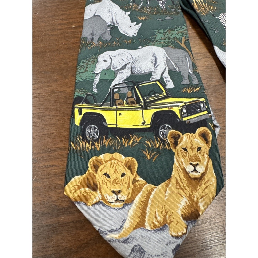 Land Rover Gear NAS Defender 90 Sports Suit Tie YELLOW- RARE Excellent Condition